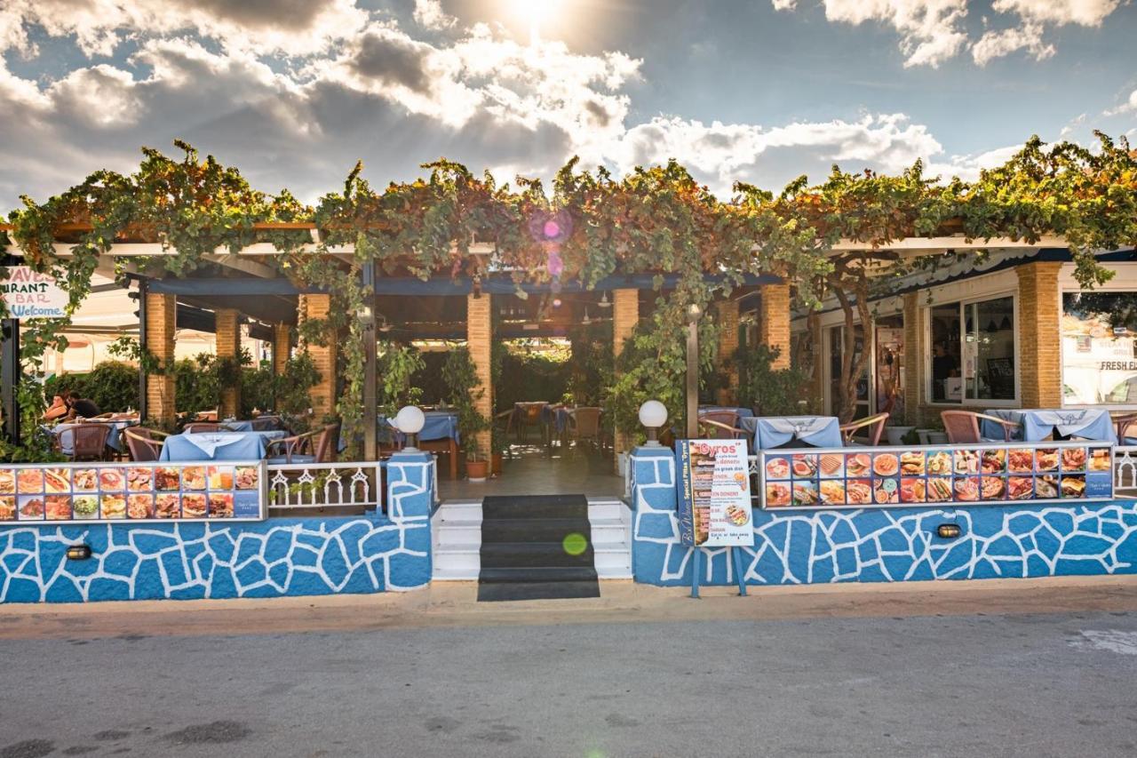 Bluewaves Aparthotel Laganas Exterior photo