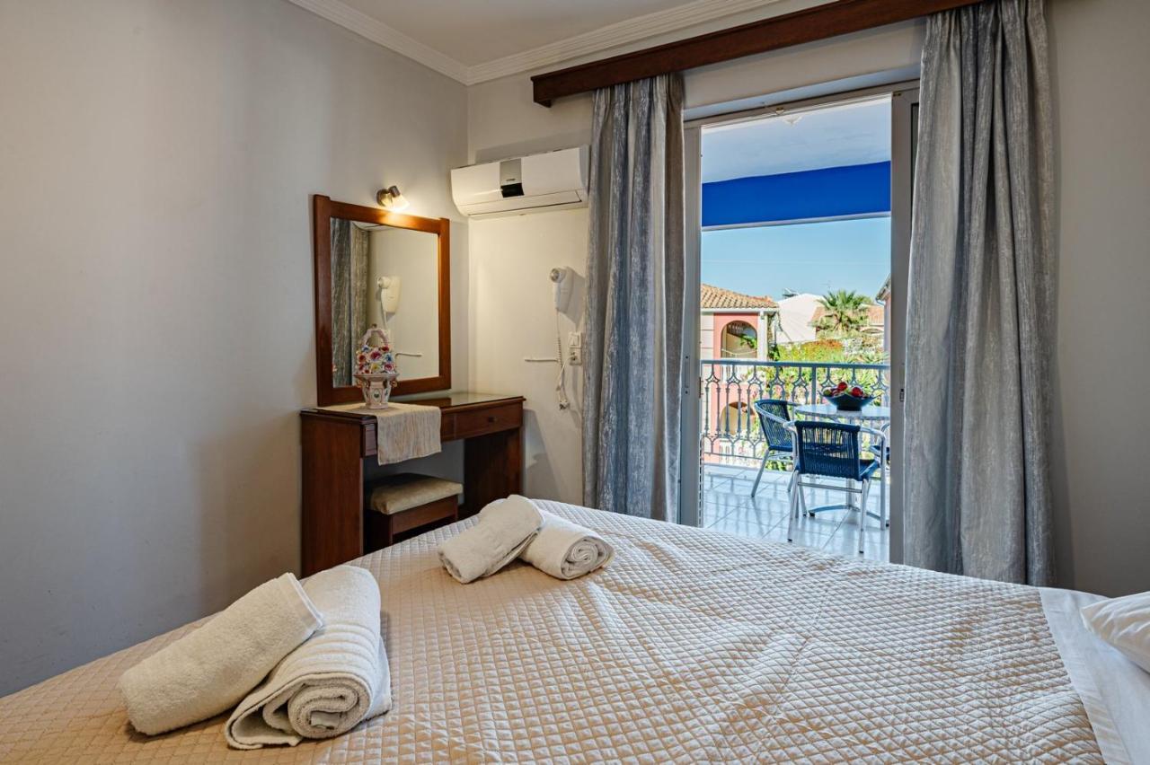 Bluewaves Aparthotel Laganas Exterior photo